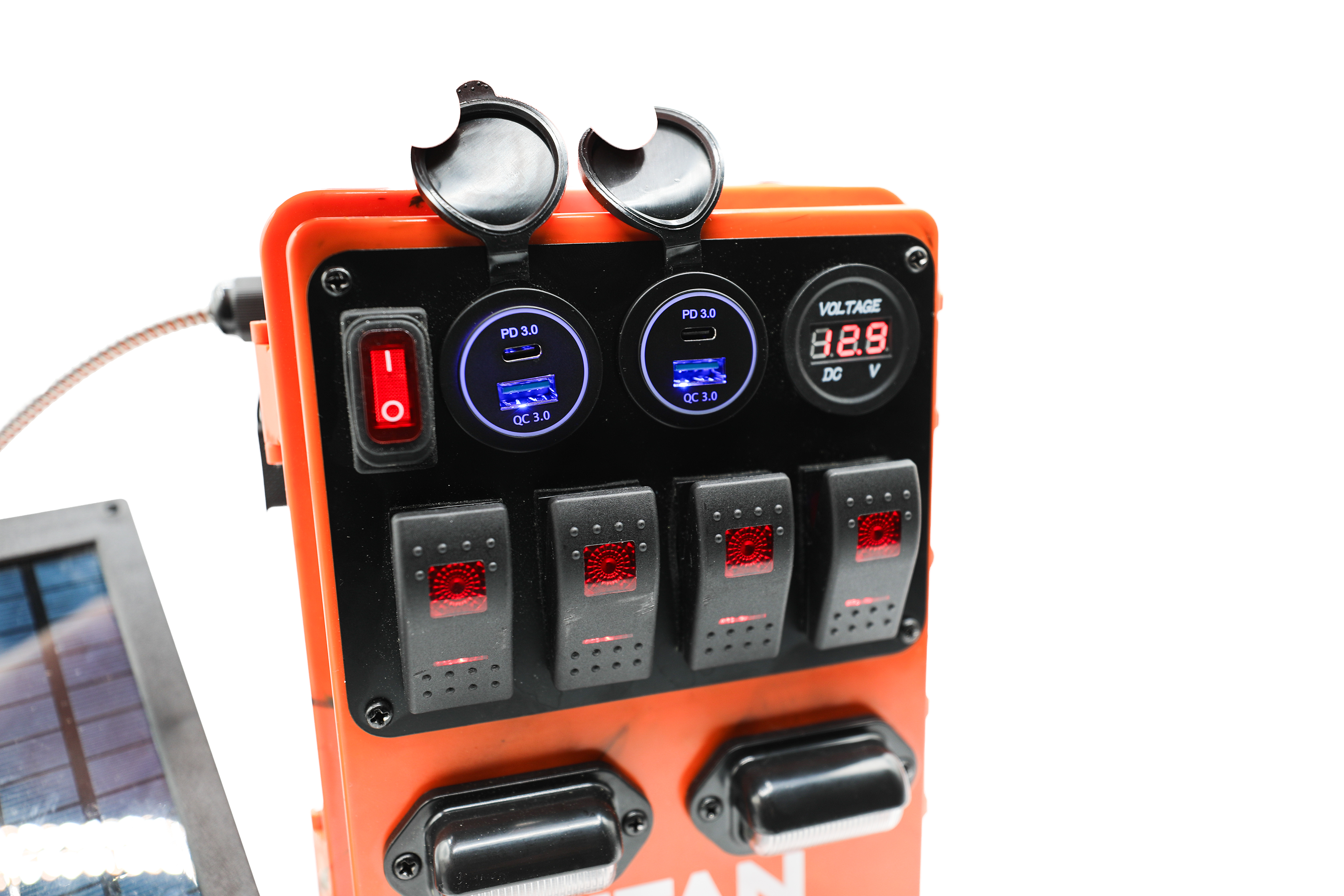 Titan Power Bank with 12V Solar Panel