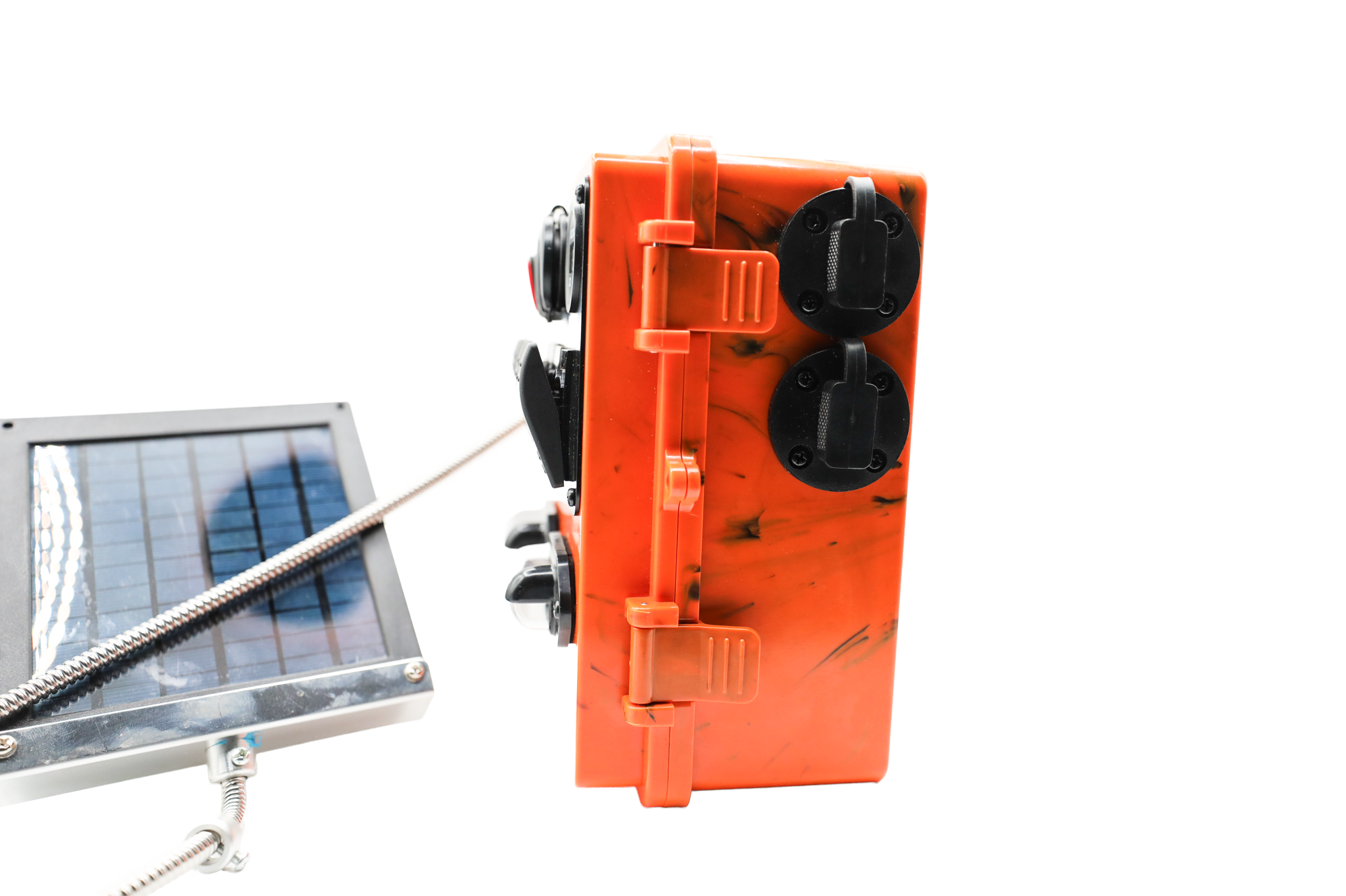 Titan Power Bank with 12V Solar Panel