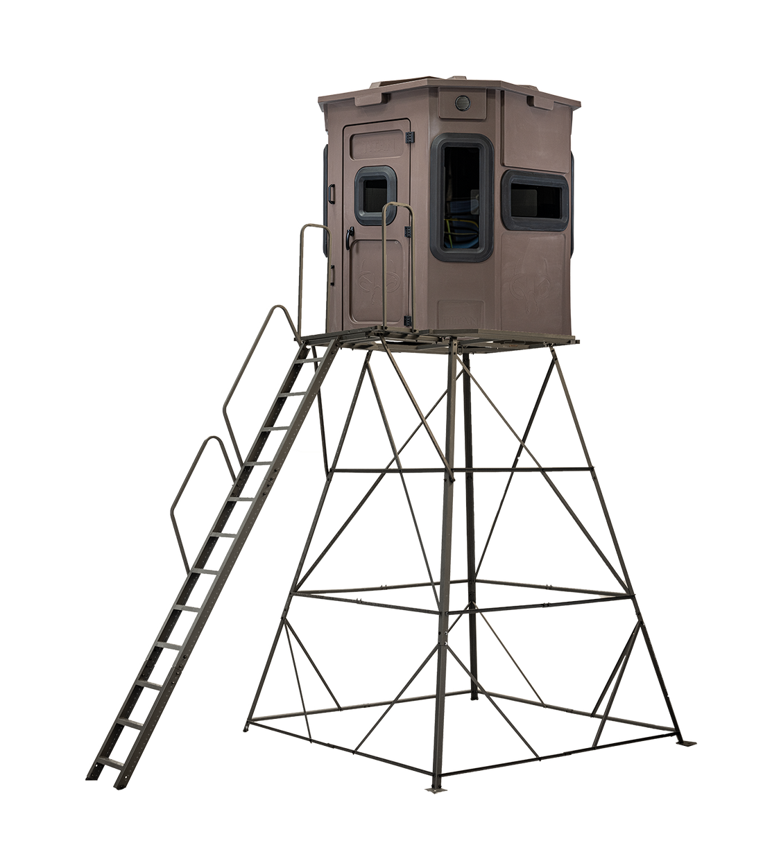 Titan Pro Archery & Rifle Combo Blind in tree-trunk brown, mounted on a 12ft tower with ladder