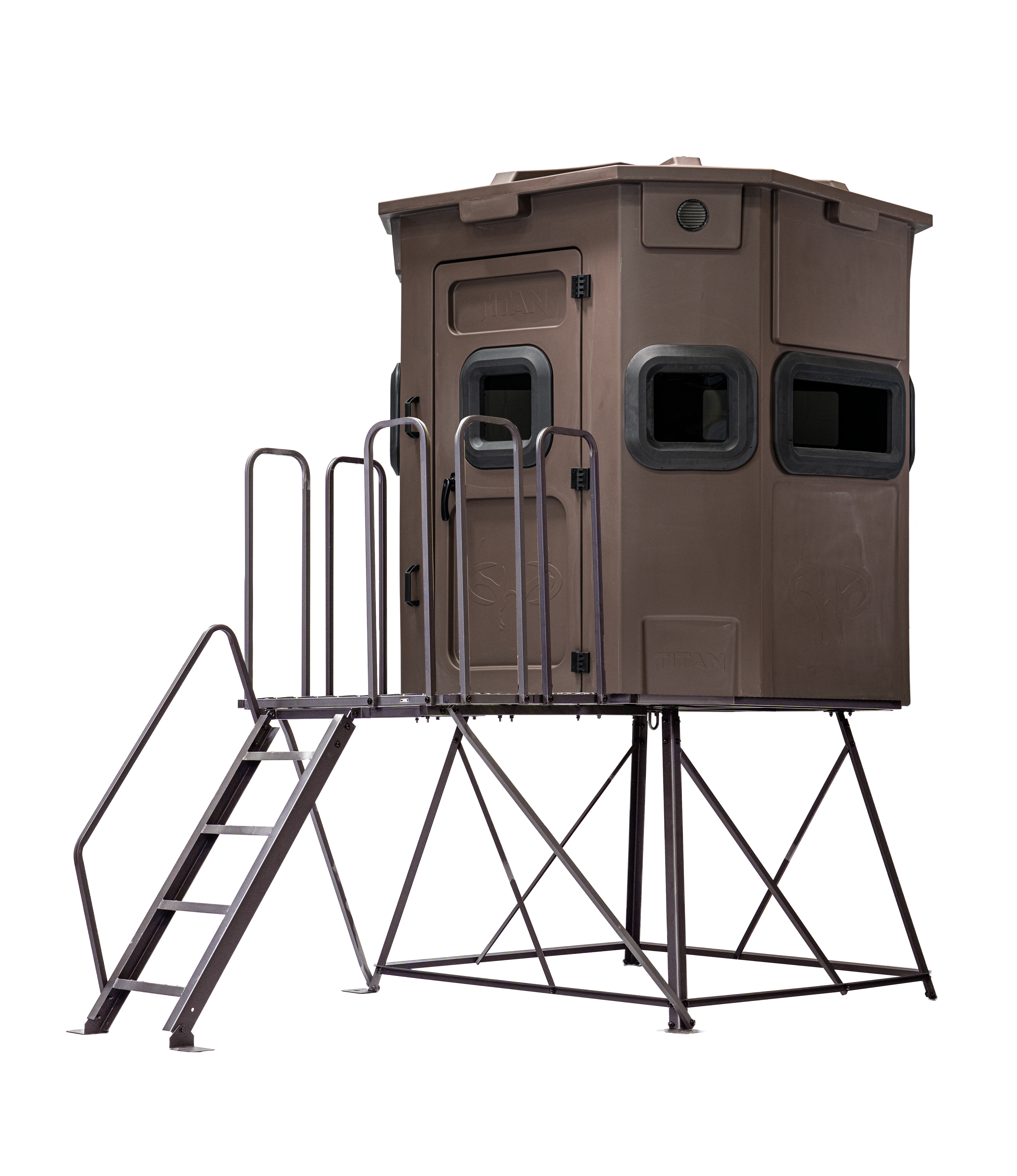 Titan Pro Rifle Blind in tree-trunk brown, mounted on a 4ft tower with ladder and extension